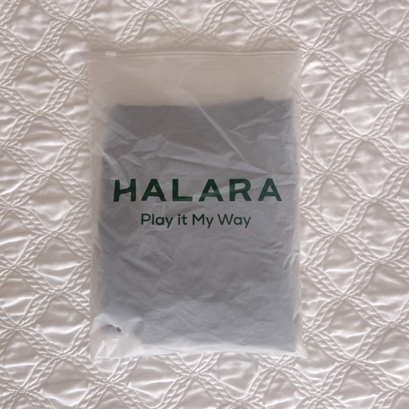 HALARA High Waisted Hiking Joggers - XS - Picture 6 of 9